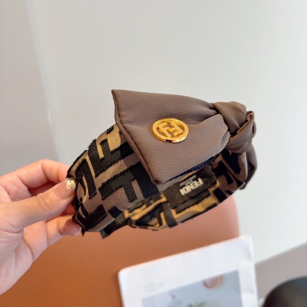 🎀🌸Fendi FF Monogram Knotted Headband with Gold Logo